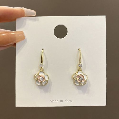 2023 Nouvelles Boucles D'oreilles Perle De Camlia Femmes Rtro Petit Style Parfum Crochet D'oreille Net Rouge Polyvalent Super Fe Boucles D'oreilles-Sw-E5834 Or
