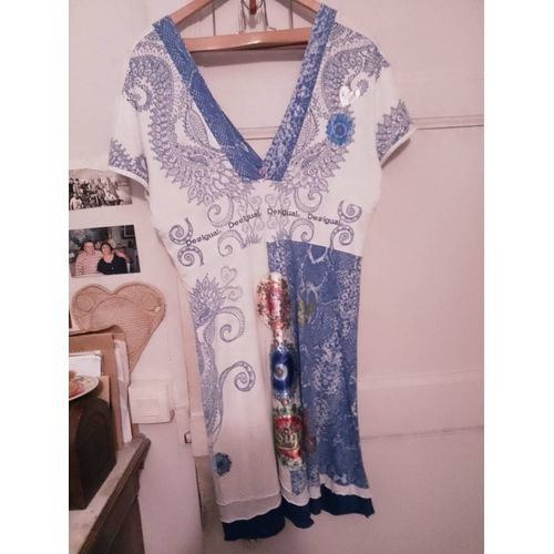 Robe Blanche Motifs Colorés 38 M Desigual.