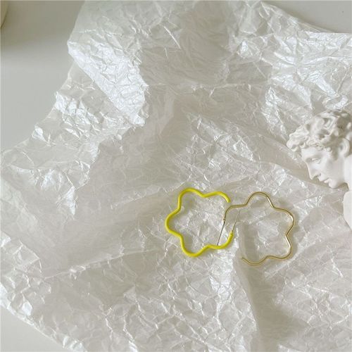 Boucles D'oreilles En Métal Rose Jaune Pour Femmes, Boucles D'oreilles Romantiques, Douces, En Forme De Fleurs, Simples, De Personnalité, Géométriques Irrégulières, Mates