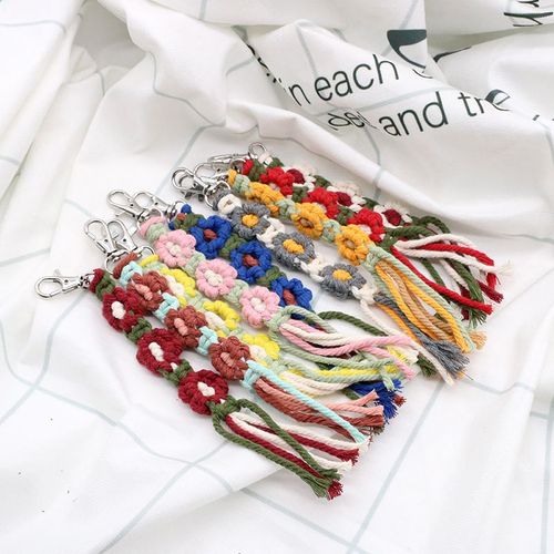 Porte-clé en corde de coton pour femmes et filles, joli pendentif en forme de fleur tressée, ornement suspendu pour sac à main, nouvelle collection