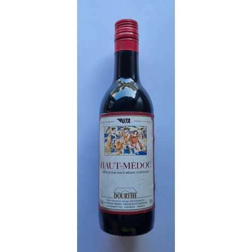 Vin Haut-Médoc De 0,187 L., Mis En Bouteille Pour L'uta, 11,5 % Vol.