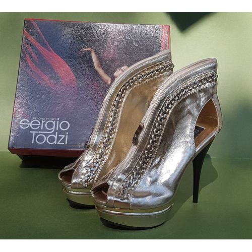 Bottines Argentées À Hauts Talons Aiguilles, Sergio Todzi, Taille 36