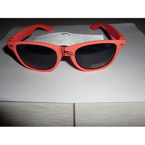 Lunettes De Soleil Couleur Pêche