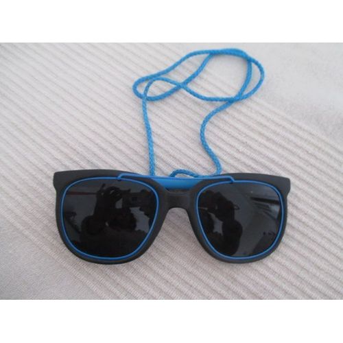 Lunettes De Soleil Turquoise Avec Cordon