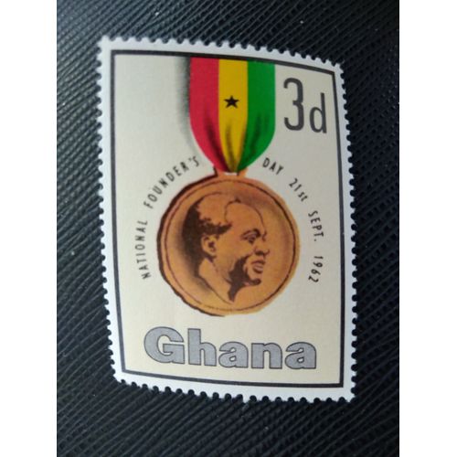 Timbre Ghana Yt 117 Médaillon Nkrumah 1962 ( 040506 )
