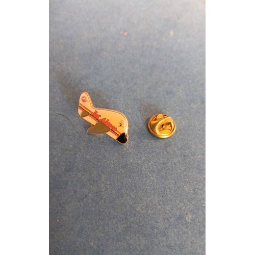 Pin's Avion Jet Alsace Humour Ref 2753