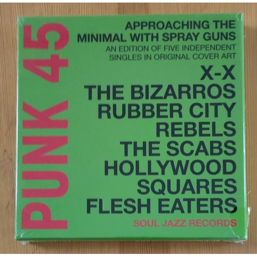 Punk 45 : Approaching The Minimal With Spray Guns