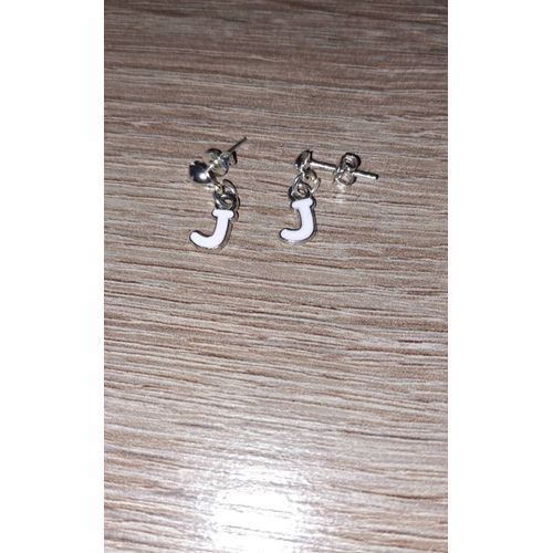 Boucle D Oreilles Lettre J Coloré Blanc