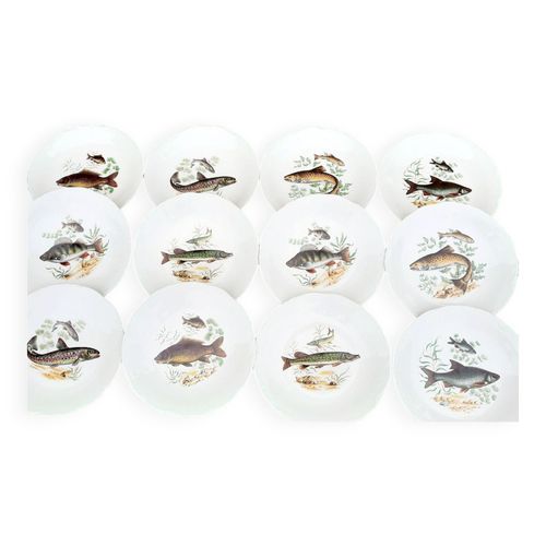 12 Assiettes Poisson Chantournes Porcelaine De Sologne Blanc