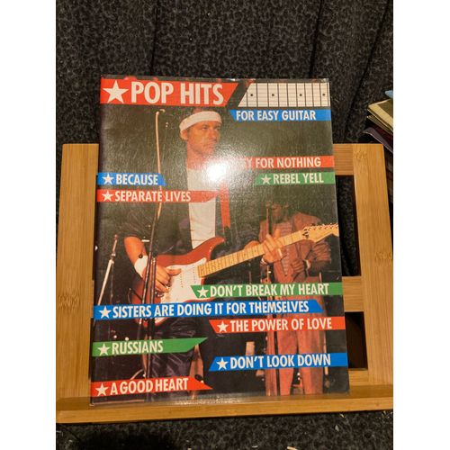 Pop Hits For Easy Guitar Partition Ligne Mélodique Et Accords Wise Publications