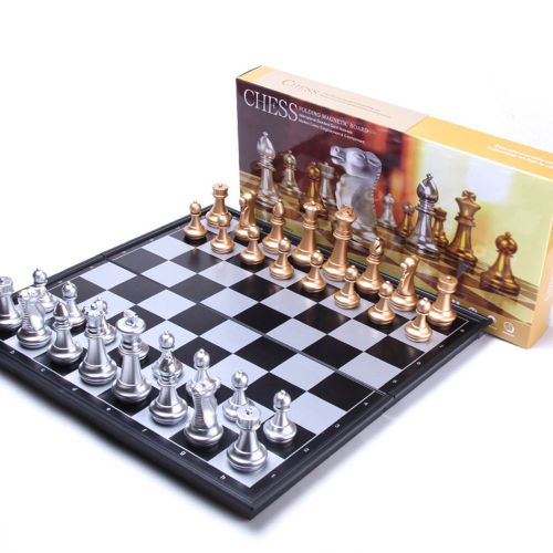 Jeu D'échecs Médiéval De Haute Qualité De Couleur Argenté Et Doré, 32 Pièces, Magnétique