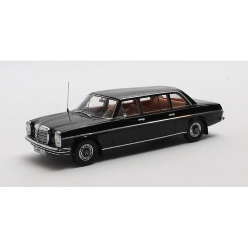 Mercedes -Benz V114 Noir 1969 1/43 Matrix-Matrix