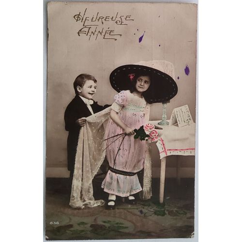 Carte Postale Ancienne, France, Voeux, Heureuse Année,Jeunes Enfants En Bel Habit, Chapeau