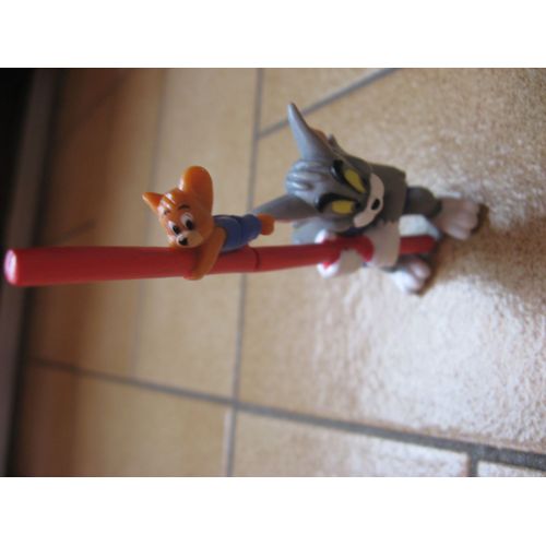 Bunny Jerry, Figurine
