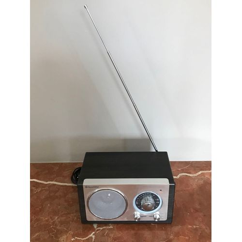 Radio roadstar HRA-1005