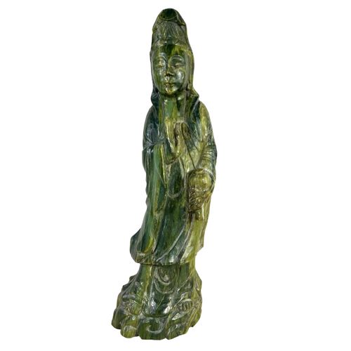 Importante…Statue Asie en pierre verte 