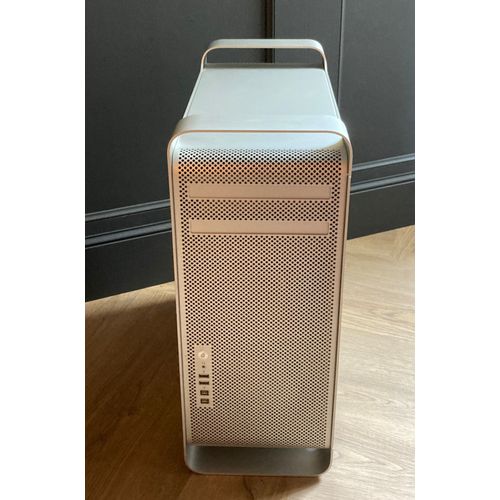 Apple Mac Pro Intel Xeon - 2.8 Ghz - Ram 12 Go - DD 2 To