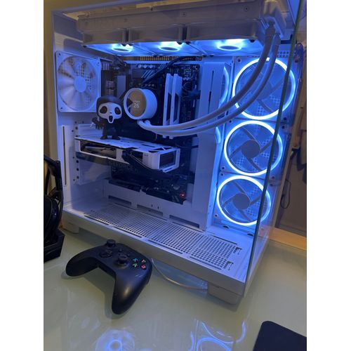 PC Gamer Intel Core i5 - Ram 32 Go - SSD 2 To