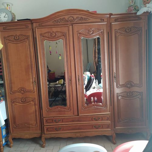 Très Belle Armoire Rustique Quatre Portes En Merisier
