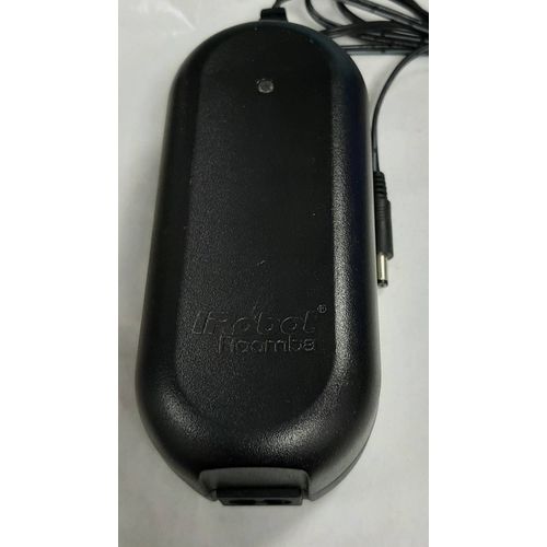 IROBOT Chargeur Original 22.5V pour ROOMBA Série 400/500/600/700/800 [17063]
