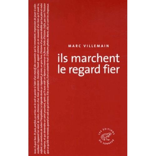 Ils Marchent Le Regard Fier