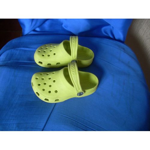 Crocs 25/26