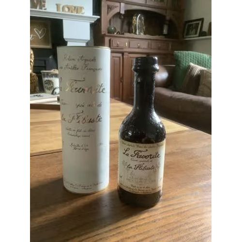 Bouteille De Rhum La Flibuste Distillerie La Favorite 1992
