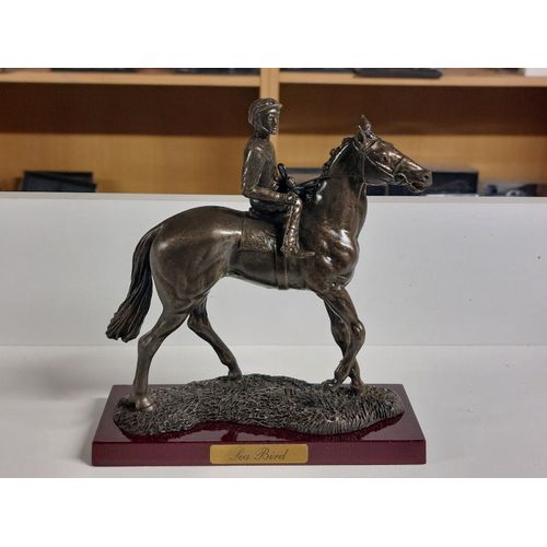 Statue En Résine Cheval De Légende Sea Bird Atlas 1/12