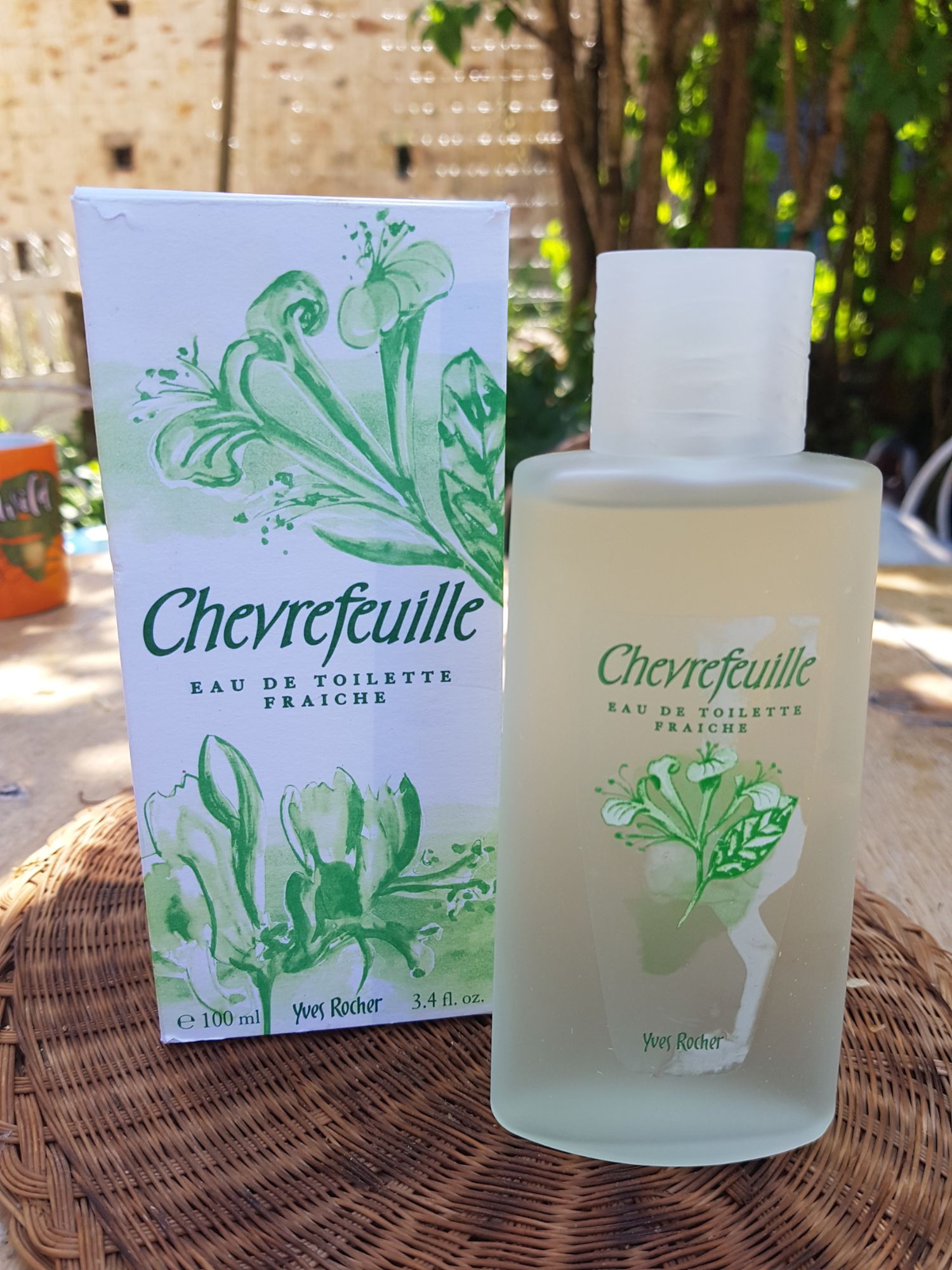 Ingenieros hecho Sucio Parfum EDT fraîche Chèvrefeuille Yves Rocher 100 ml + boîte | Rakuten -  Savilly Côte-d'Or - Retrait sur place