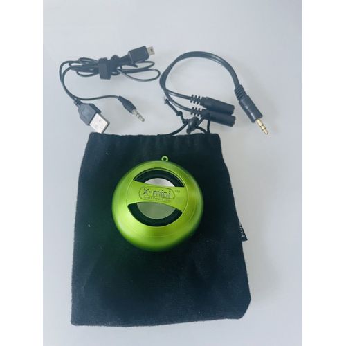 Xmini capqsule speakers model XAM4