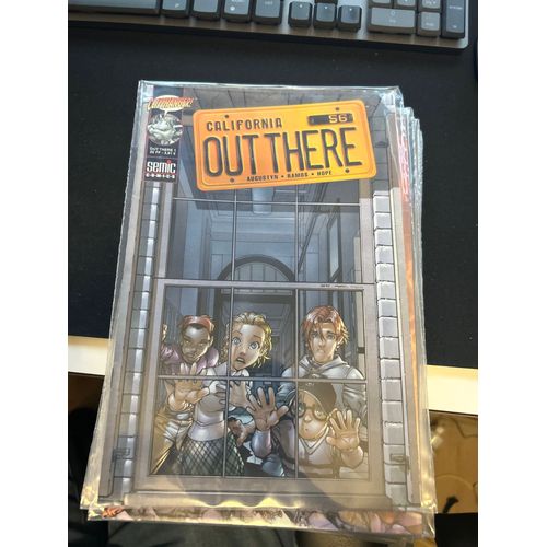 California Out There En V.F. Lot Des 8 Premiers Numéros : 1 À 9