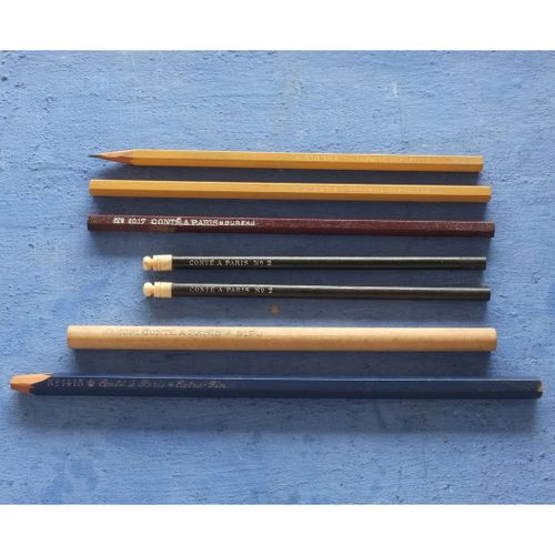 7 Crayons Conté Anciens