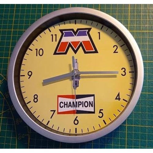 Horloge murale Motobécane Bougie Champion
