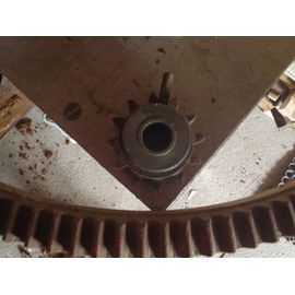 pignon et roue dentée betonniere