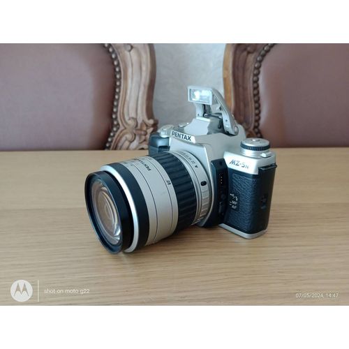 Appareile photo argentique 35 mm. "PENTAX MZ-5N"