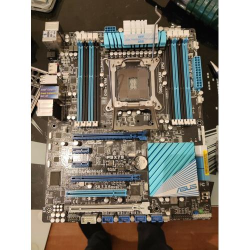 carte mere Asus P9X79 socket intel LGA 2011, chipset Intel X79 ATX