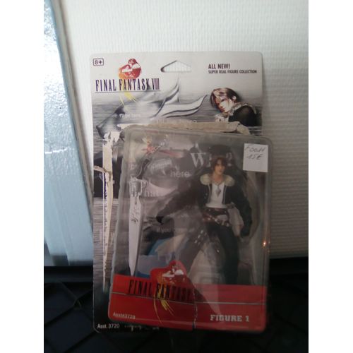 Final Fantasy 8 Figurine 1