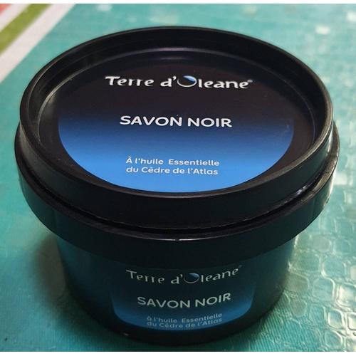 Savon Noir A L ' Huile Essentielle De Cedre De L Atlas Terre D Oleane 