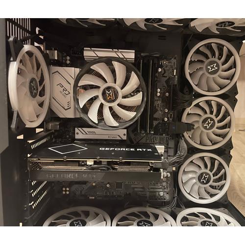 PC Gamer Intel Core i5-11400F - 2.6 Ghz - Ram 32 Go - SSD 250 Go + DD 1 To