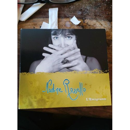 Nadine Rossello L'emigrante