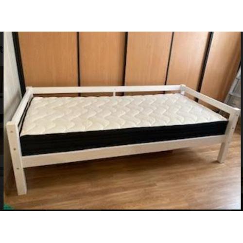 Lit En Bois Blanc 90 X 190 + Matelas