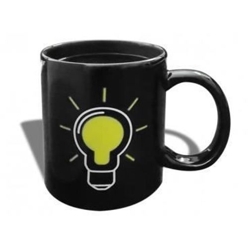Un Magnifique Mug Thermique À Ampoule Éclairée