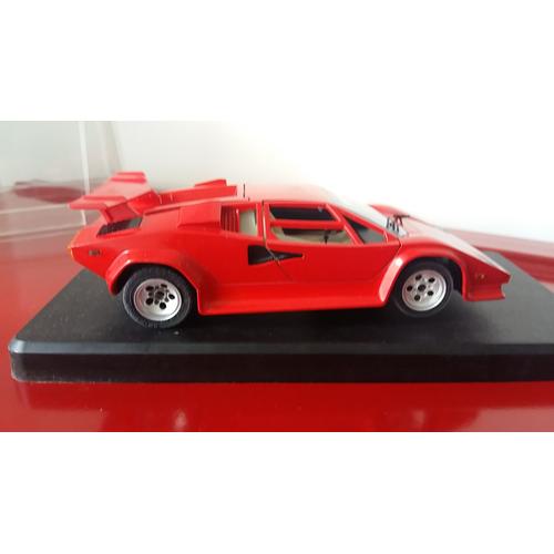 Lamborghini Countach Rouge Avec Boîte Majorette