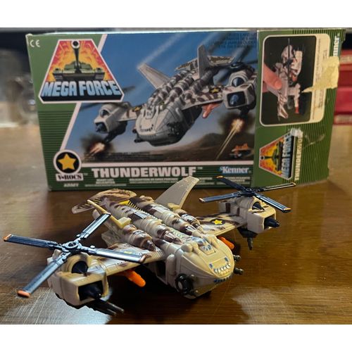 Avion Thunderwolf De La Série Mega Force