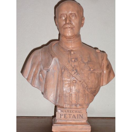 Buste Du Maréchal Pétain En Tenue De 14/18
