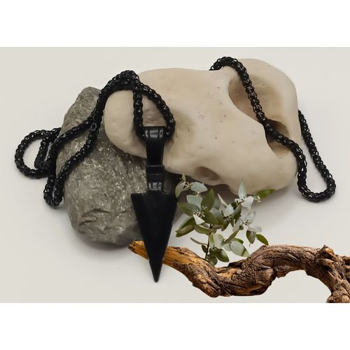 Collier Pour Homme Avec Pendentif En Forme De Triangle Couleur Noir