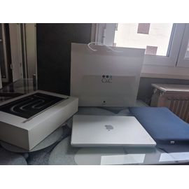 Apple MacBook Pro Retina 14" M3 Max - Ram 128 Go - SSD 2 To