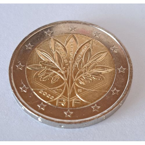 Pièce 2 Euros Commémorative Présidence Française De L'union Européenne 2022 En Excellent État, Bien Brillante