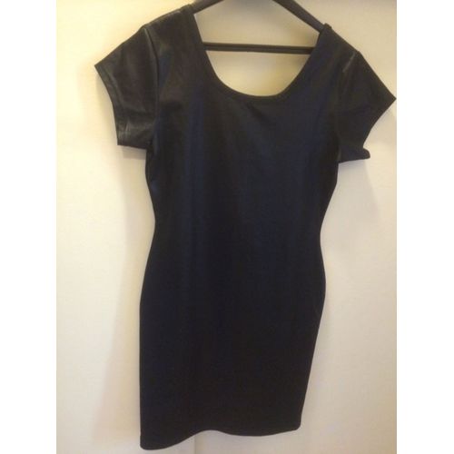 Robe Noire Montgolfière T 40
