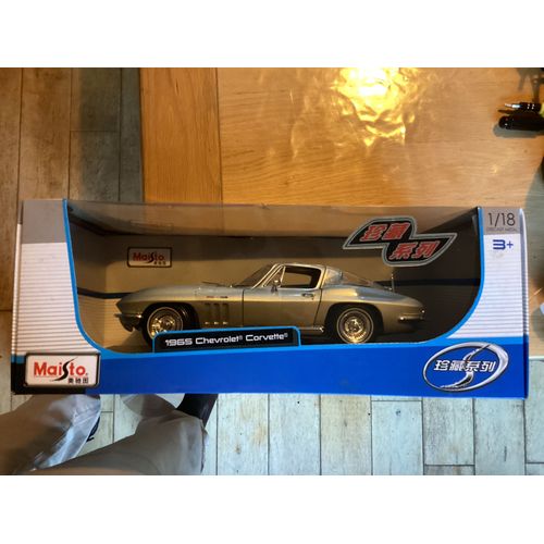 Modèle Réduit 1/18 Neuf. Chevrolet Corvette, 1965, Grise. Maisto.-Maisto